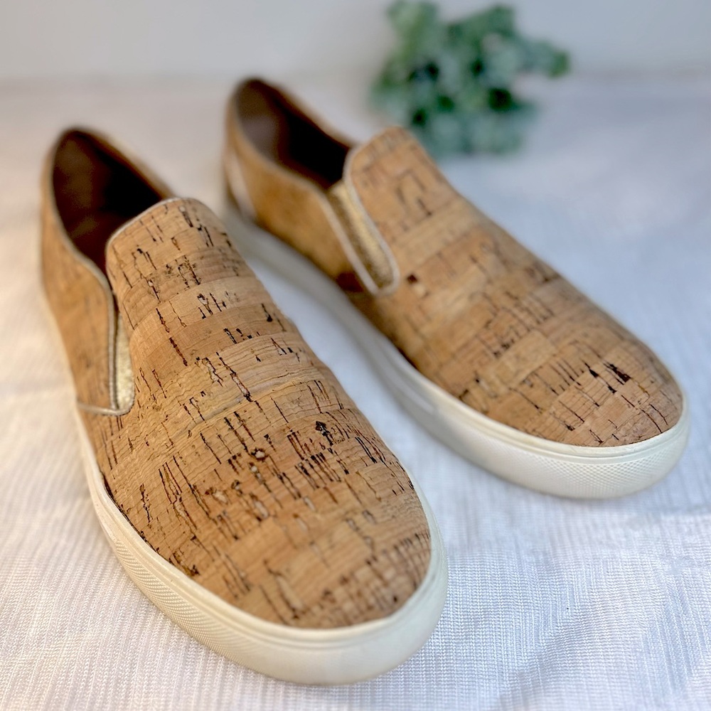 Elaine Turner cork slip on tennis shoes sneakers Size 8 thick rubber soles GUC